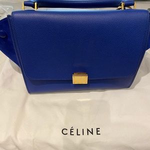 Brand new/unused Céline small trapeze bag!